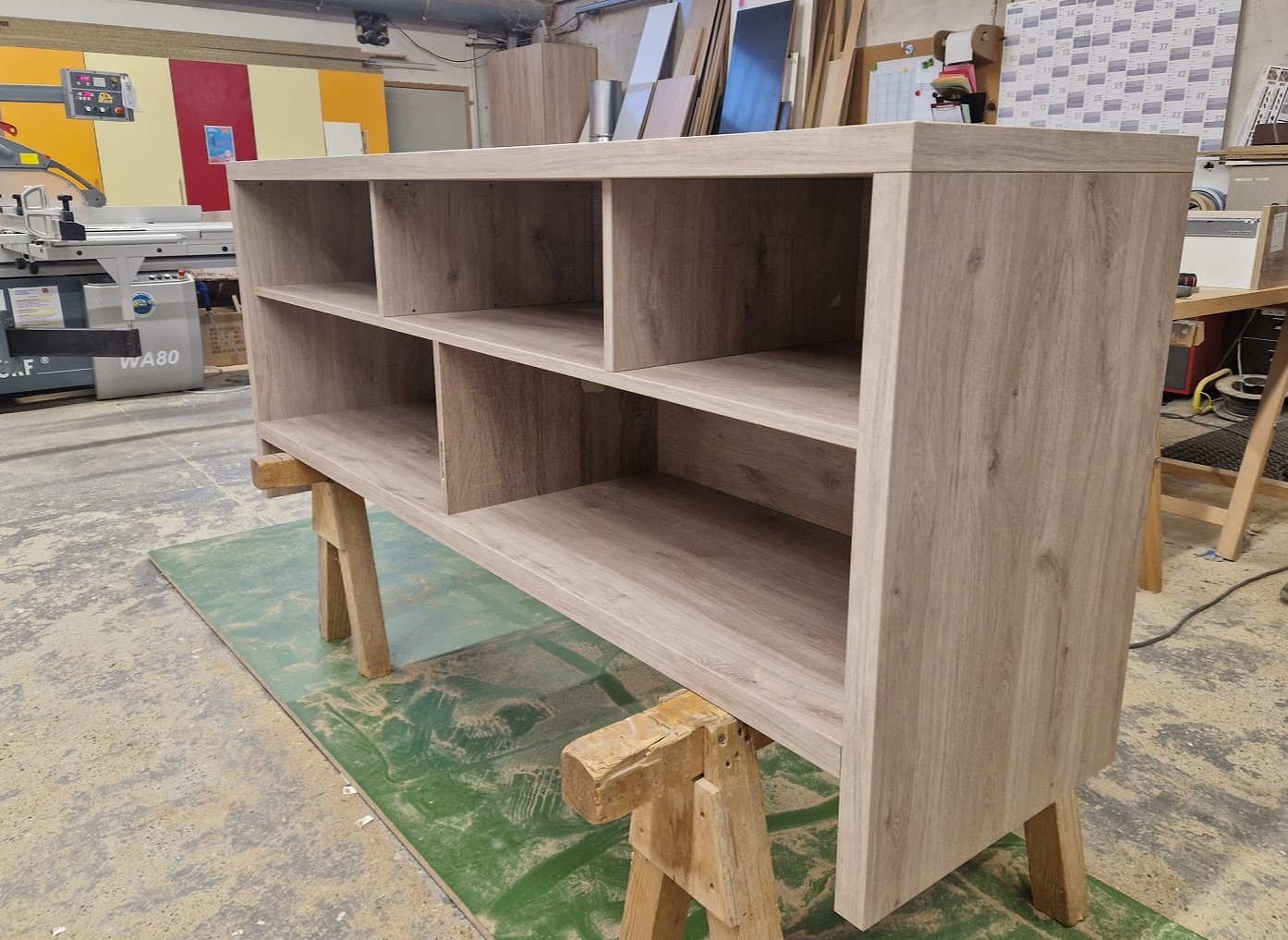 491825010_9387376184707036_1848438227410572498_n Meuble vasque sur mesure